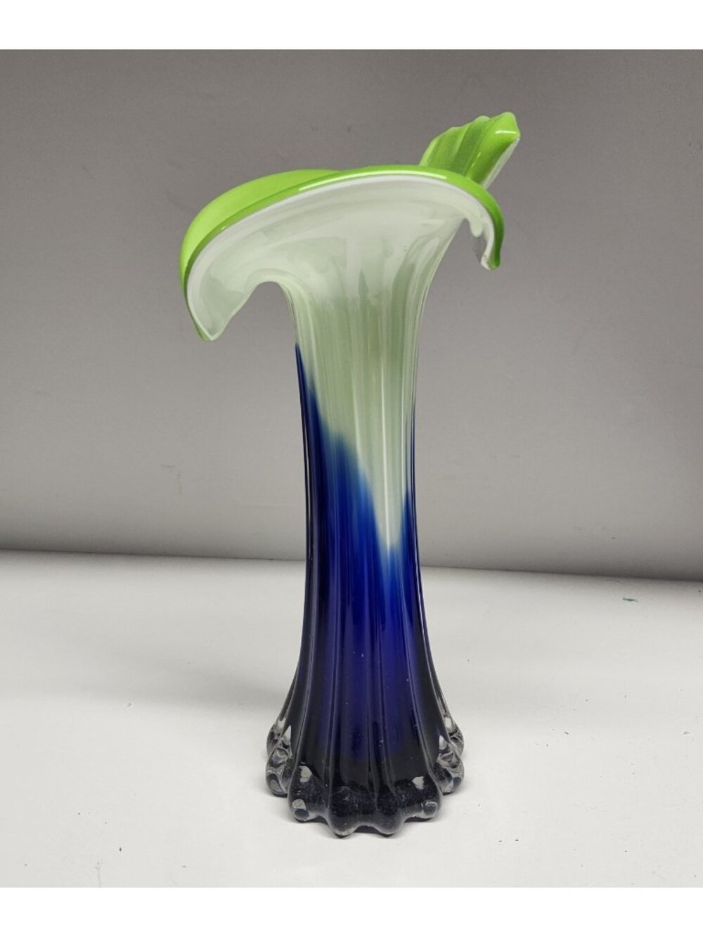 Blown Glass Colorful Cased Vase Jack In The Pulpit Blue Green Calla Lily Flower